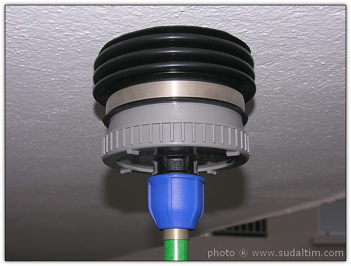 Iso-Scopic Perche t�lescopique pour l'isolation des d�tecteurs automatiques d'incendie lors de travaux susceptibles de provoquer de la poussi�re ou de la fum�e